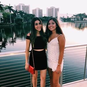 Meet your Posher, Julia